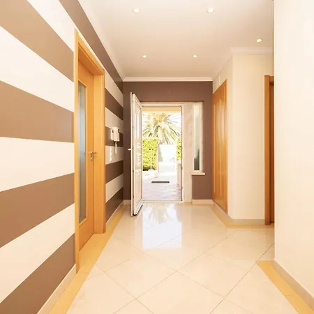Apartmán Sao Pedro Do Estoril By Hosty Parede