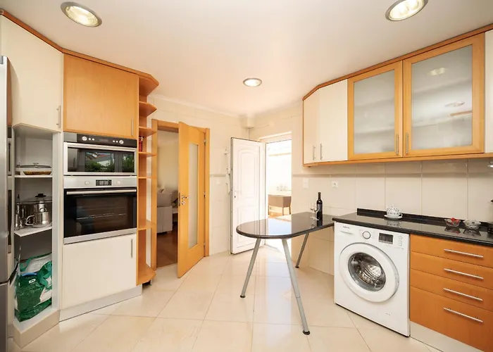 Sao Pedro Do Estoril By Hosty Parede