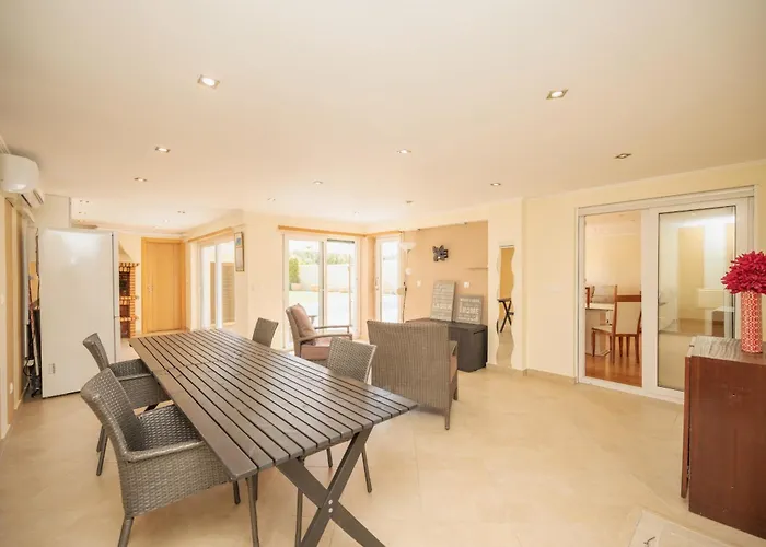 Sao Pedro Do Estoril By Hosty Apartament Parede