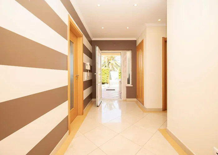 Apartament Sao Pedro Do Estoril By Hosty Parede